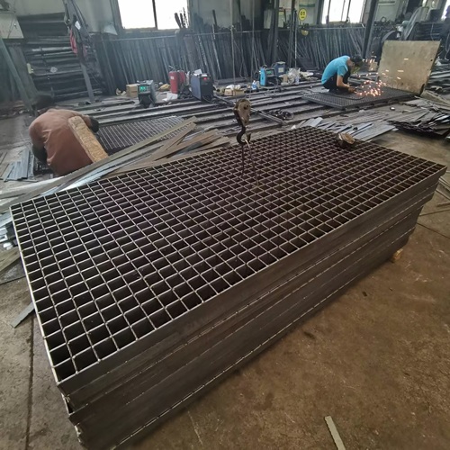 鋼格板的應(yīng)用場(chǎng)景有哪些？看完你就懂了