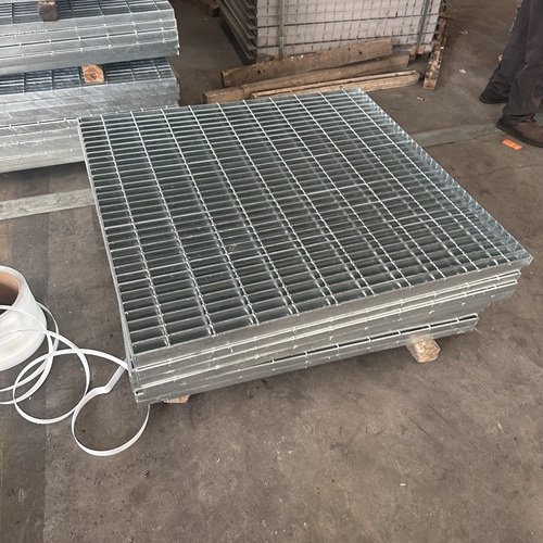 鋼格板不是隨便選的工況匹配才是關(guān)鍵